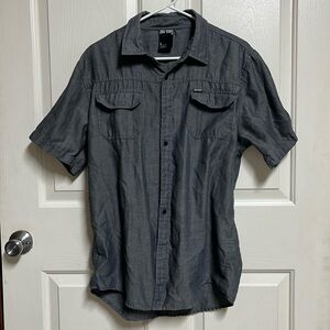 Zoo York Men’s Button Up Short Sleeve Shirt Size Large